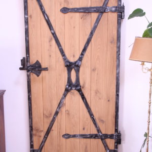 Tuer Sonderanfertigung geschmiedet Holz