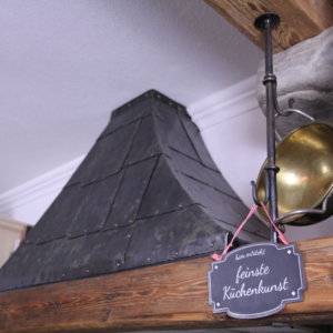Dunstabzug geschmiedet